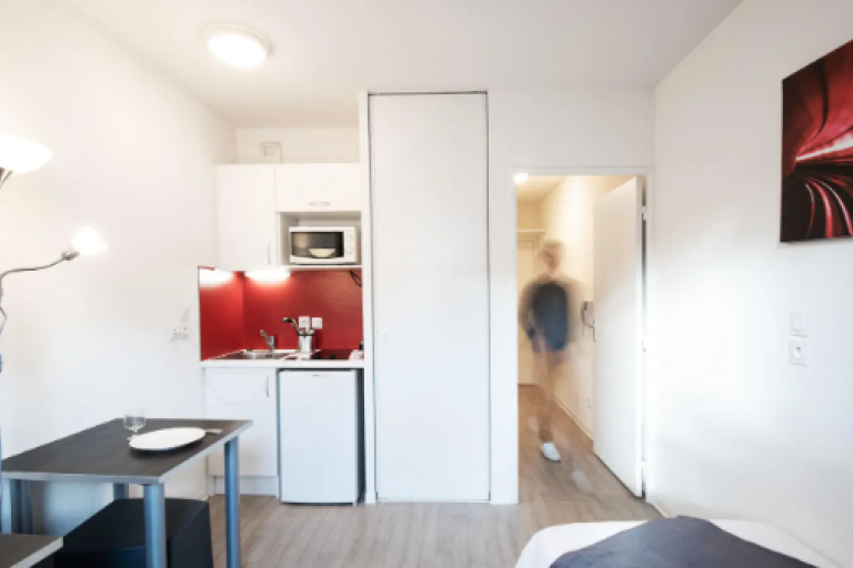 alpadia-lyon-residence-studio 9-room