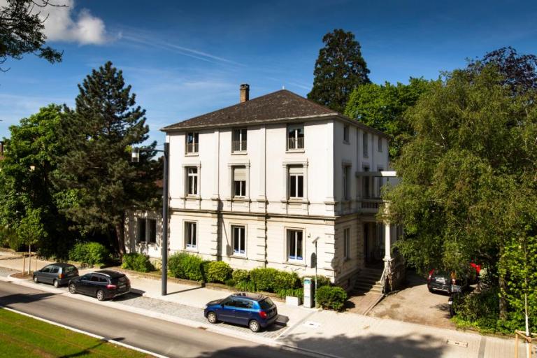 Freiburg-school-gallery