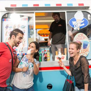 students eating ice-creams